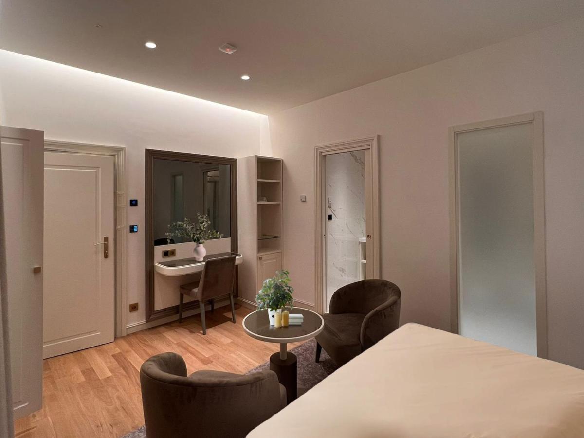 Martina Suites โรม ภายนอก รูปภาพ